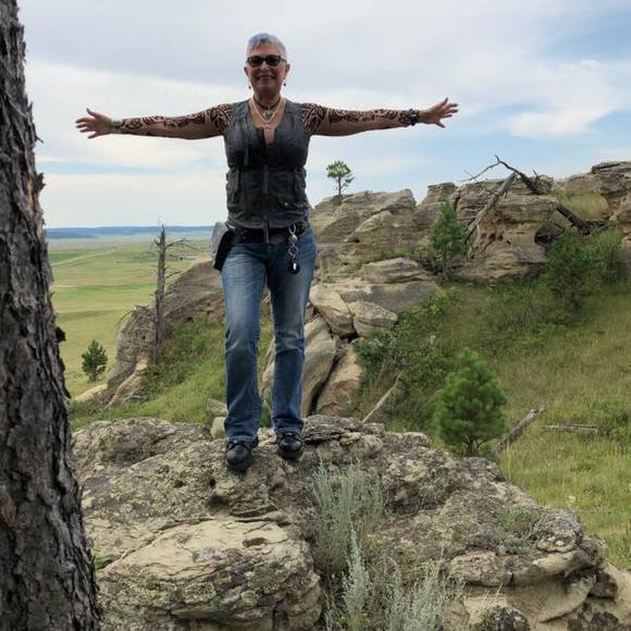 Meet your Posher, Maureen - Picture 1 of 1